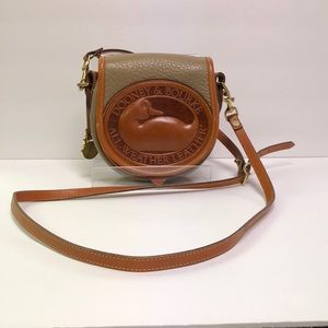 Dooney & Bourke crossbody duck bag